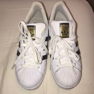 Adidas Superstar
